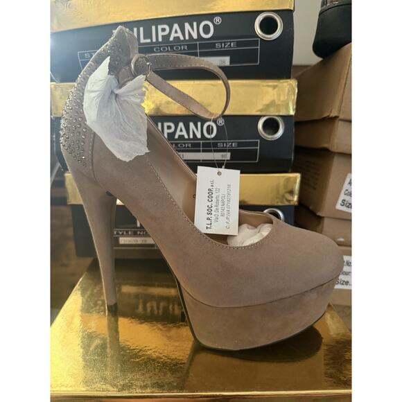 Tulipano Brand beige faux suede cut out platform ankle strap heel size 9 - Picture 1 of 4